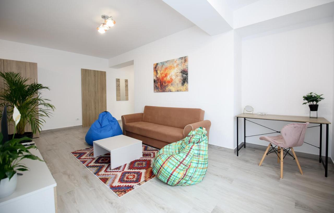 Vitan Central Oasis - Moon --Free Parking--Self Check-In-- Букурещ Екстериор снимка